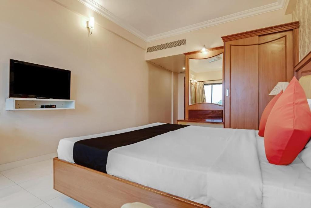 Hotel Devi Tower Salem Εξωτερικό φωτογραφία
